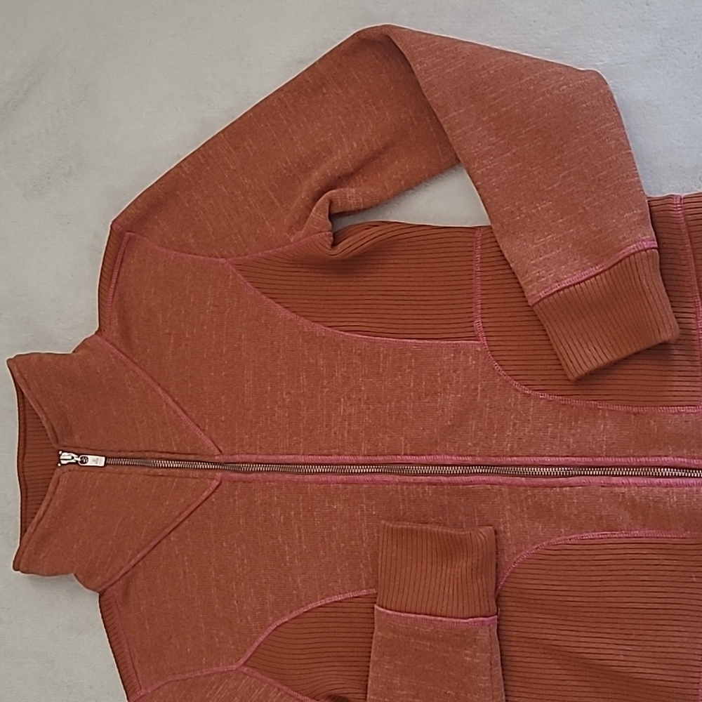 PrAna Breathe Rust Orange Zip Up Sweater XL Ribbed Trim Mock Neck Yoga Outdoor - Picture 3 of 15